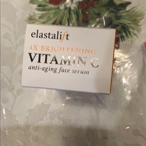 4x brightening vitamin C